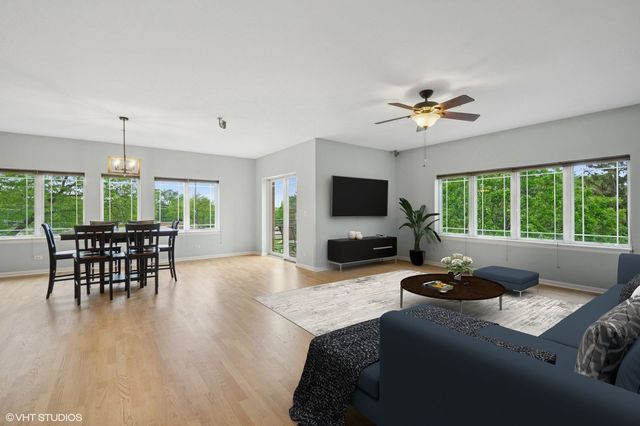 911 Busse Highway 302, Park Ridge, IL 60068