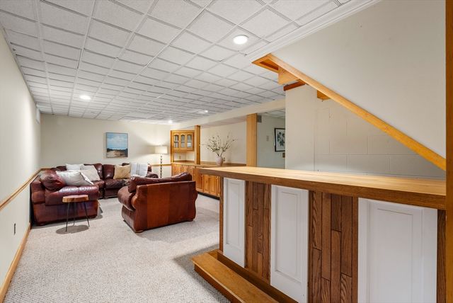 6 Brimstone Lane, Sudbury, MA 01776