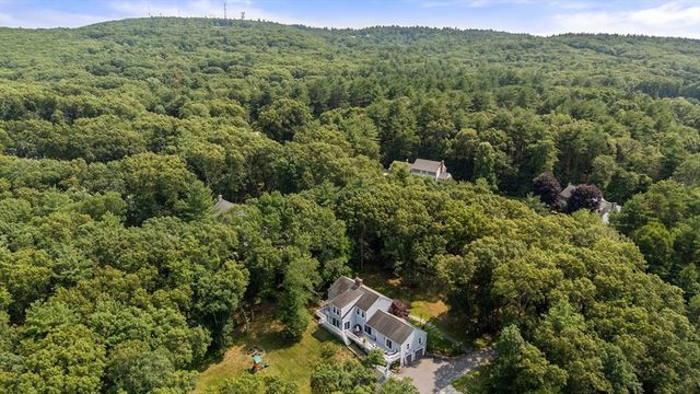 6 Brimstone Lane, Sudbury, MA 01776