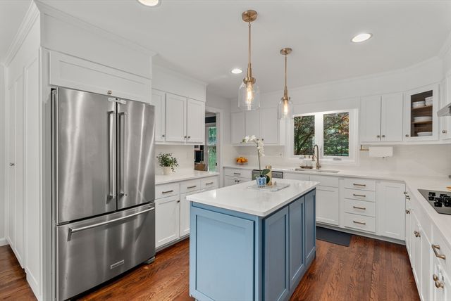 6 Brimstone Lane, Sudbury, MA 01776