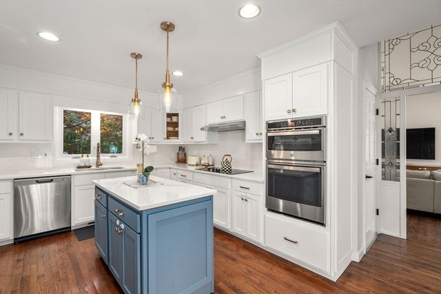 6 Brimstone Lane, Sudbury, MA 01776