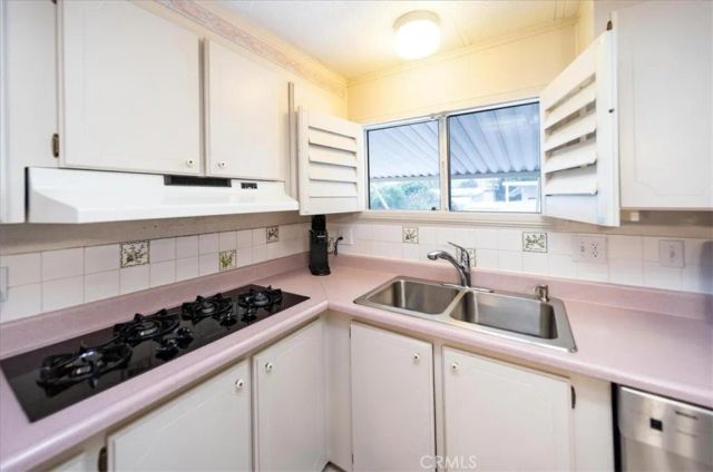 32581 Desert Moon, Thousand Palms, CA 92276