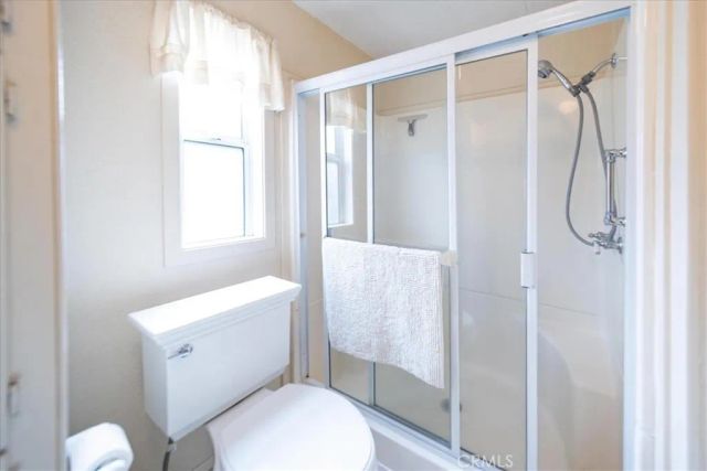 32581 Desert Moon, Thousand Palms, CA 92276