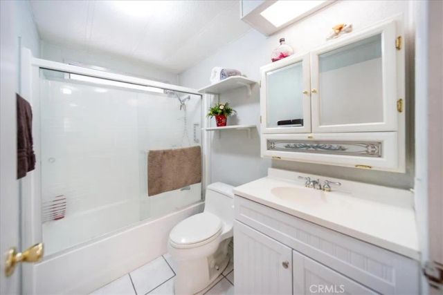 32581 Desert Moon, Thousand Palms, CA 92276