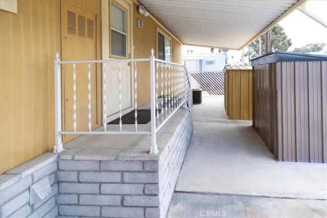 32581 Desert Moon, Thousand Palms, CA 92276