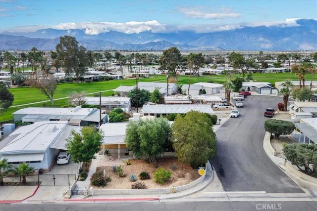 32581 Desert Moon, Thousand Palms, CA 92276
