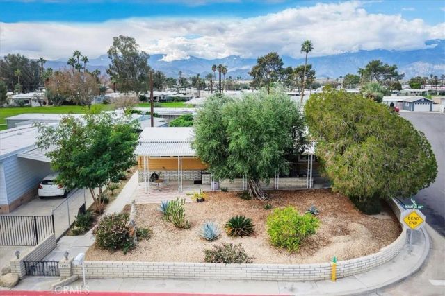 32581 Desert Moon, Thousand Palms, CA 92276