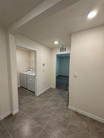 8878 SW 48TH AVENUE, Ocala, FL 34476