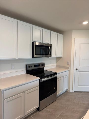 8878 SW 48TH AVENUE, Ocala, FL 34476