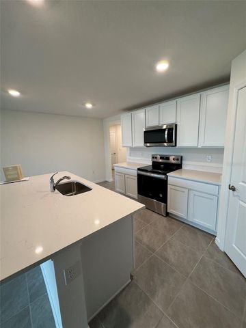 8878 SW 48TH AVENUE, Ocala, FL 34476