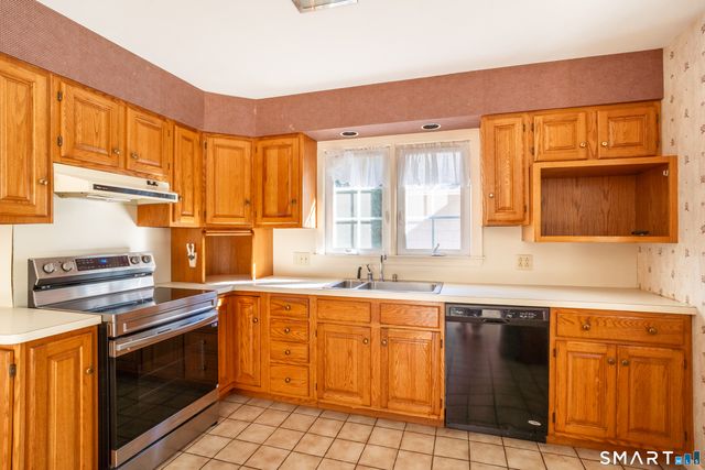 501 Lambert Road, Orange, CT 06477