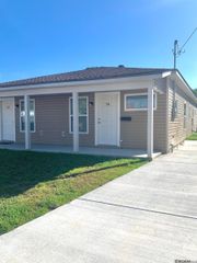 516 Live Oak Blvd, Baton Rouge, LA 70806
