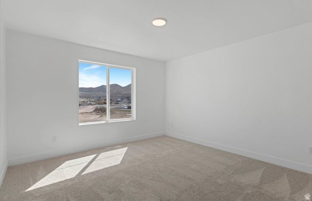 4875 N TOPAZ DR, Eagle Mountain, UT 84005