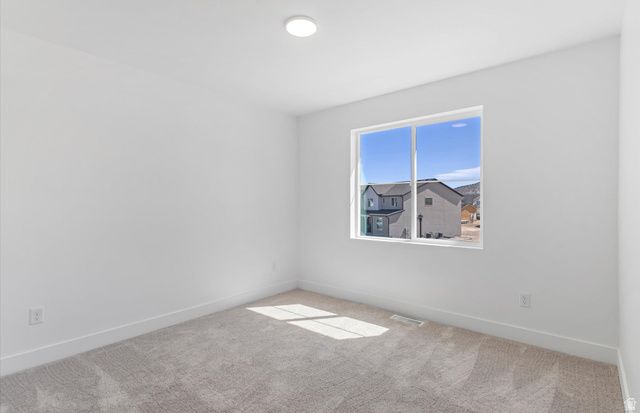 4875 N TOPAZ DR, Eagle Mountain, UT 84005