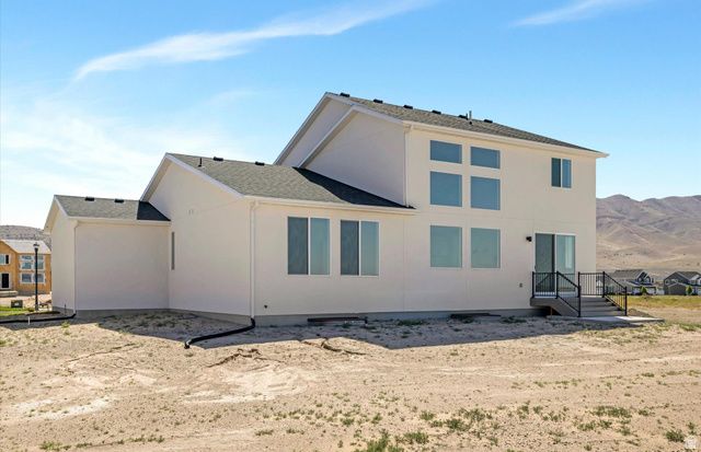 4875 N TOPAZ DR, Eagle Mountain, UT 84005