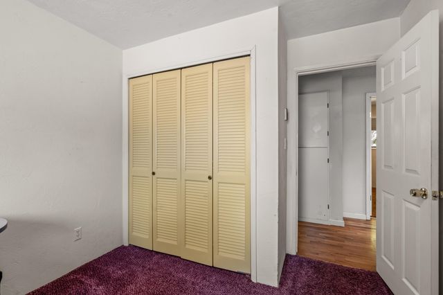 110 N 2nd Street, Talent, OR 97540