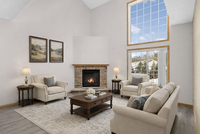 6604 Pine Crest Trail S, Cottage Grove, MN 55016