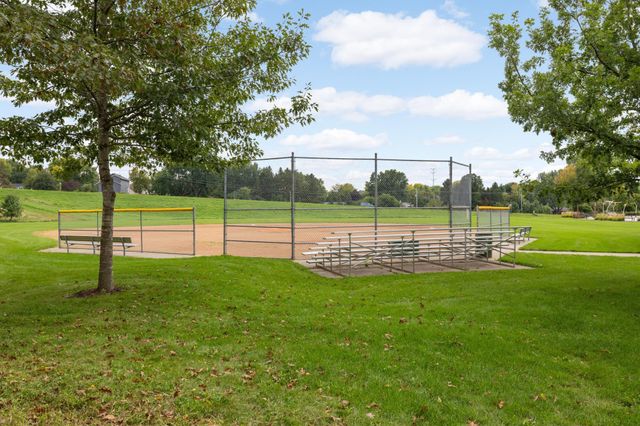 6604 Pine Crest Trail S, Cottage Grove, MN 55016