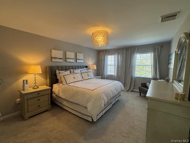 20 Jennifers Path, Westhampton Beach, NY 11978