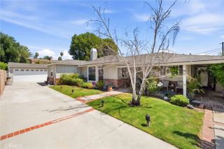 15571 Otsego, Los Angeles, CA 91436