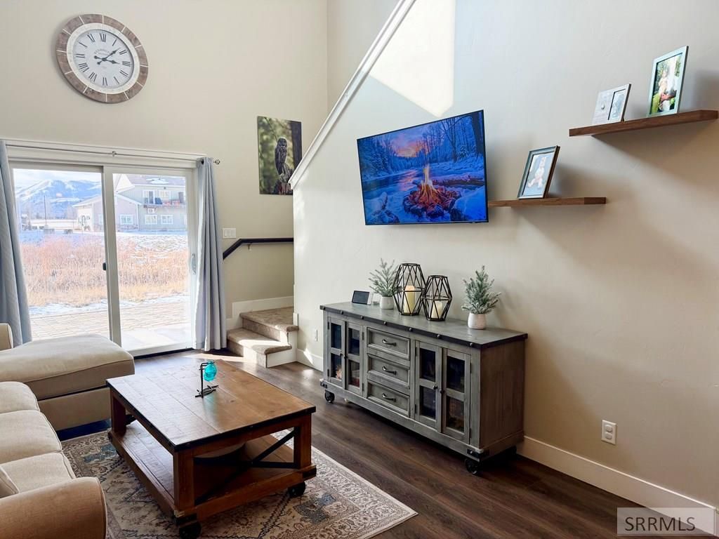 Image 3 of property listing at 141 Creekside Lane, Swan Valley, ID 83449