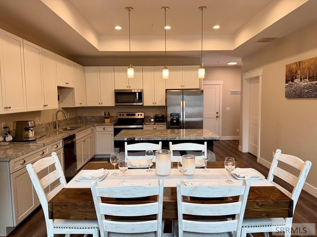 Image 6 of property listing at 141 Creekside Lane, Swan Valley, ID 83449