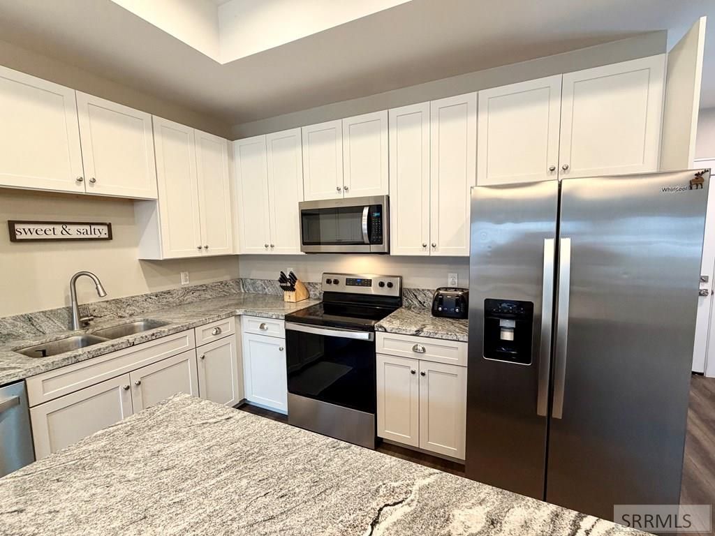 Image 7 of property listing at 141 Creekside Lane, Swan Valley, ID 83449