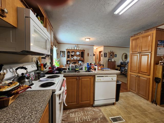 1161 Ruritan RD, Rocky Mount, VA 24151