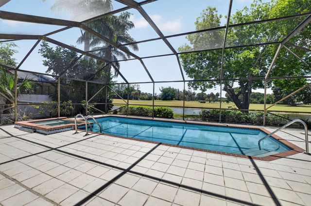 19348 Cherry Hills Terrace, Boca Raton, FL 33498