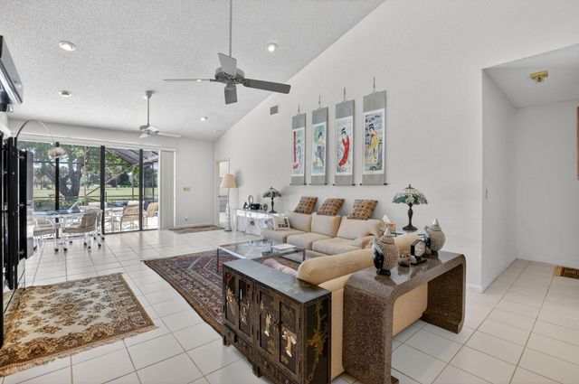 19348 Cherry Hills Terrace, Boca Raton, FL 33498