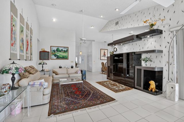 19348 Cherry Hills Terrace, Boca Raton, FL 33498