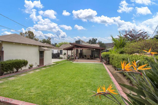 2837 Estado Street, Pasadena, CA 91107