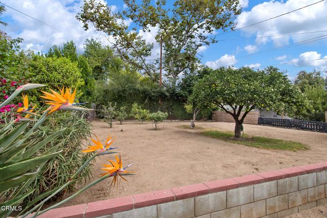 2837 Estado Street, Pasadena, CA 91107
