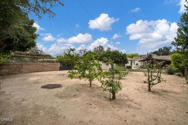 2837 Estado Street, Pasadena, CA 91107