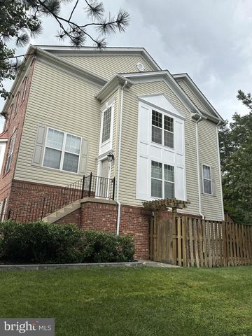 13031 ROSE PETAL CIR, Herndon, VA 20171