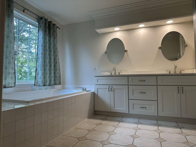13031 ROSE PETAL CIR, Herndon, VA 20171