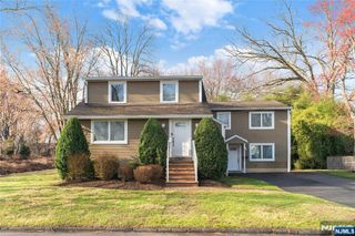 206 Willow Avenue, Northvale, NJ 07647