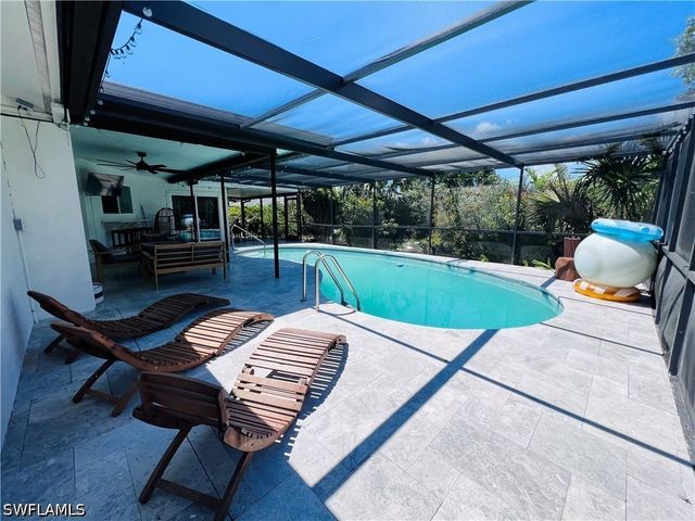 4439 Parrot AVE, Naples, FL 34104