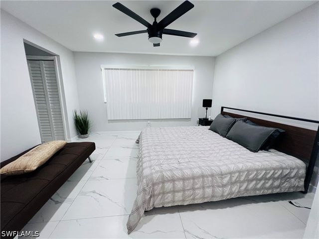 4439 Parrot AVE, Naples, FL 34104