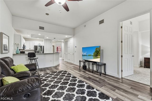 13651 Julias WAY 1422, Fort Myers, FL 33919