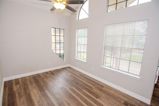 16800 Sugar Pine Drive D25, Houston, TX 77090