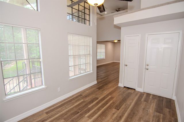 16800 Sugar Pine Drive D25, Houston, TX 77090