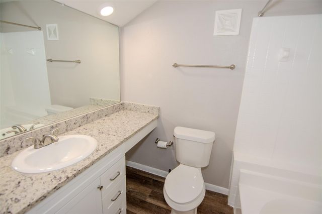 16800 Sugar Pine Drive D25, Houston, TX 77090
