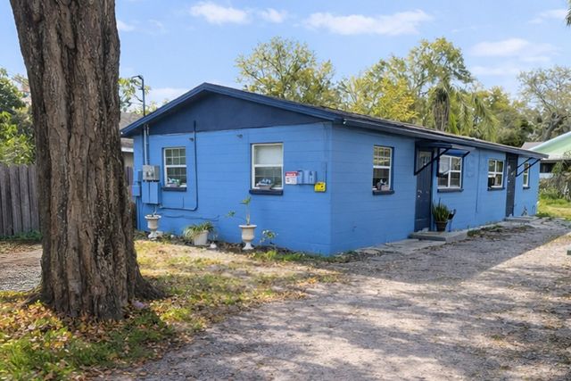 8005 N 13TH STREET, Tampa, FL 33604