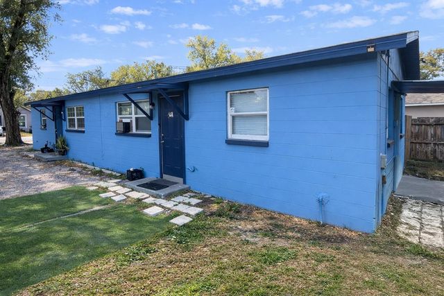 8005 N 13TH STREET, Tampa, FL 33604