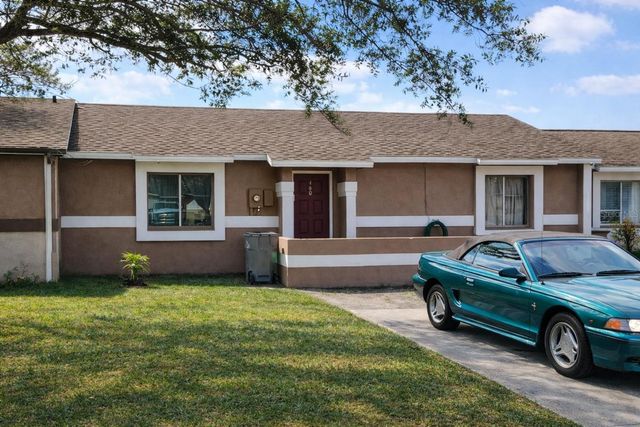 8005 N 13TH STREET, Tampa, FL 33604