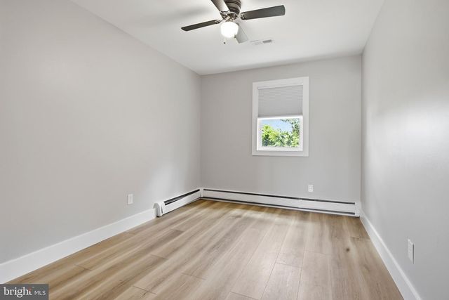 63 ASTON CT, Aston, PA 19014