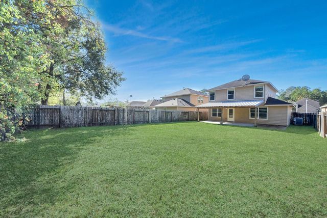 9967 Sterling Place Drive, Conroe, TX 77303