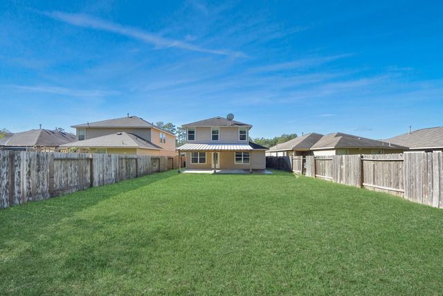 9967 Sterling Place Drive, Conroe, TX 77303