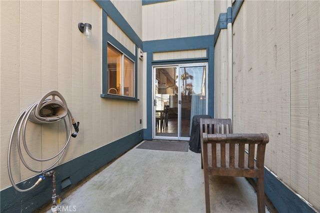 16611 Sell 24, Huntington Beach, CA 92649